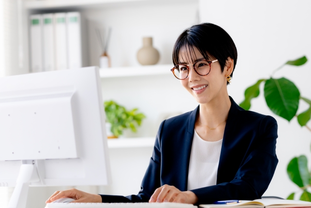 生成AIツールを活用しているイメージ画像