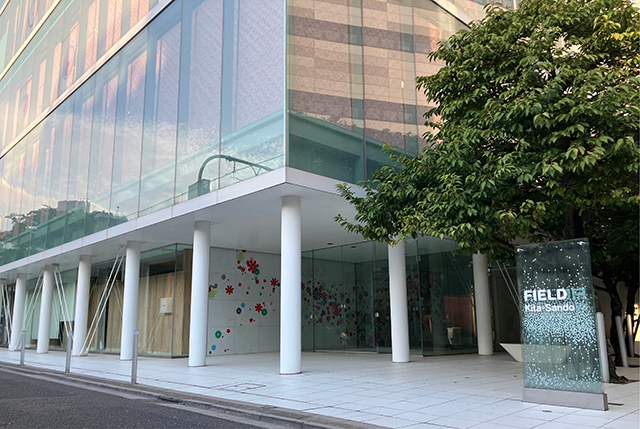 アナグラム様 外観